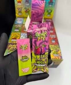 Alternative view of STONER STIX V3 2G DISPOSABLE + PRE ROLL – MELTED DIAMONDS + LIVE RESIN SAUCE